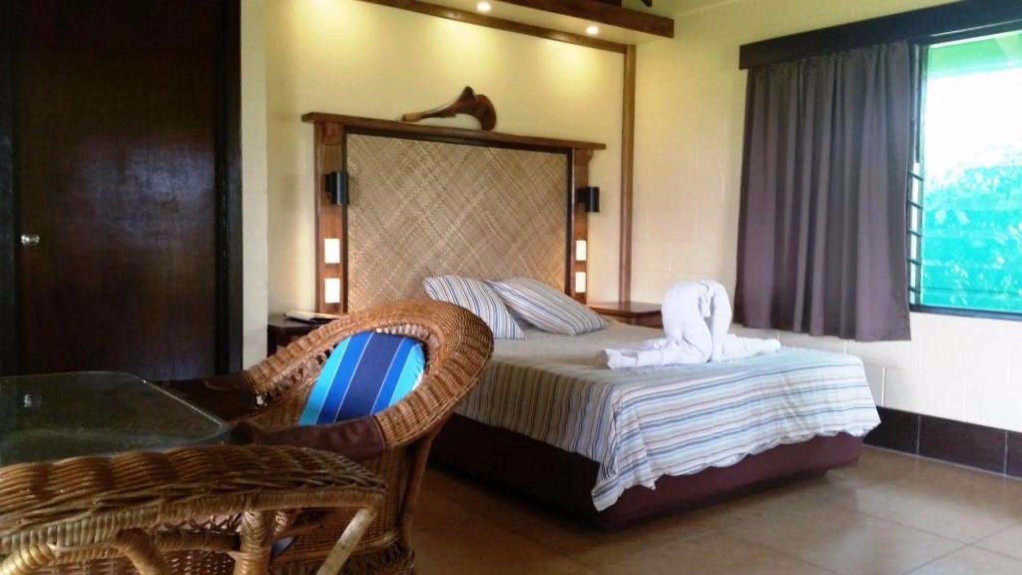 The Savaiian Hotel Salelologa Extérieur photo
